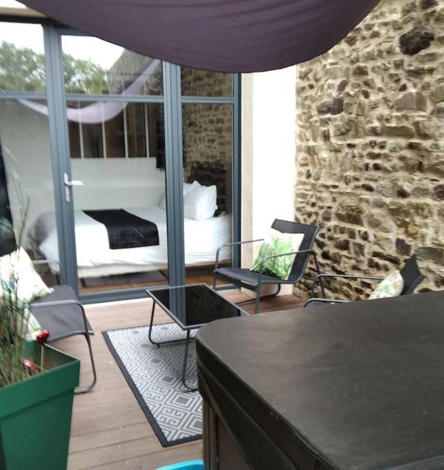 La Chouette Detente Fougères Extérieur photo